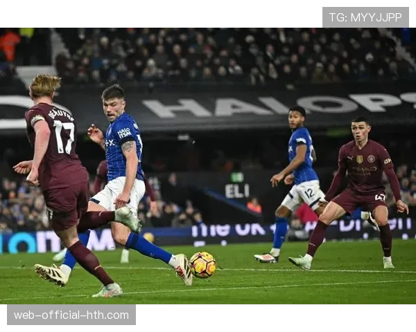 即时战报:曼城2-1战胜利物浦,福登、哈兰德建功 即时战报:曼城2-1战胜利物浦,福登、哈兰德建功